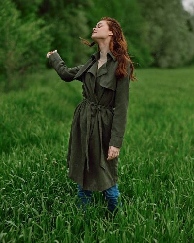 pngtree-woman-in-raincoat-stands-in-rainy-spring-field-amidst-tall-grass-photo-image_51155394 pngtree-woman-in-raincoat-stands-in-rainy-spring-field-amidst-tall-grass-photo-image_51155394